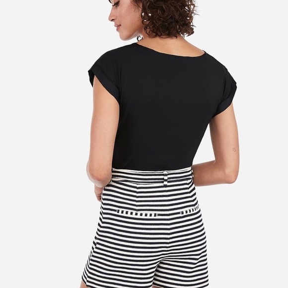 Express Skort size 6 striped sailor side zip no belt shorts skirt classic - Picture 2 of 7